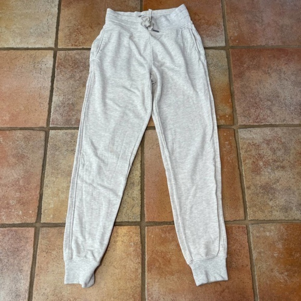 Athleta super soft joggers